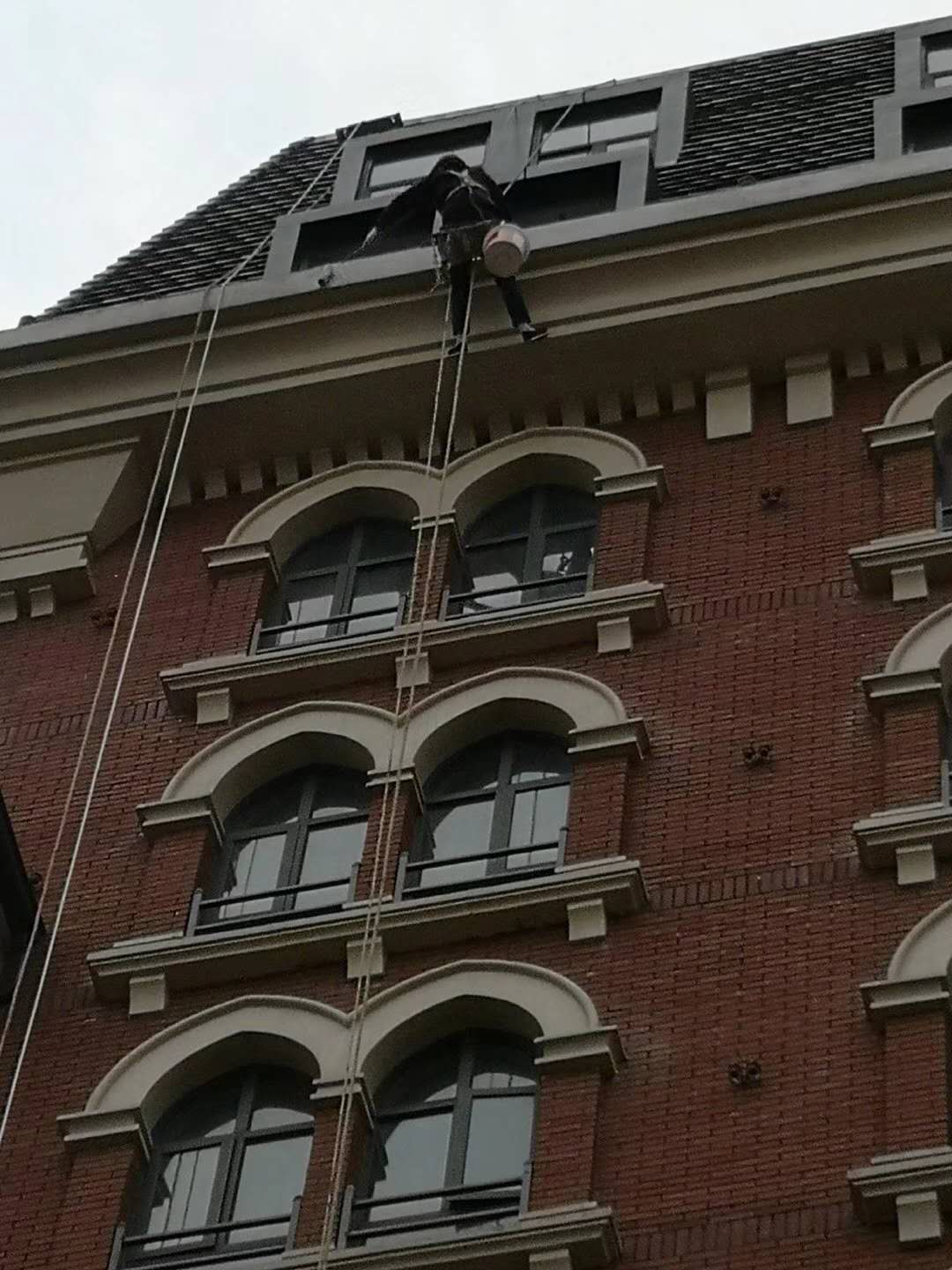 武汉防水堵漏公司